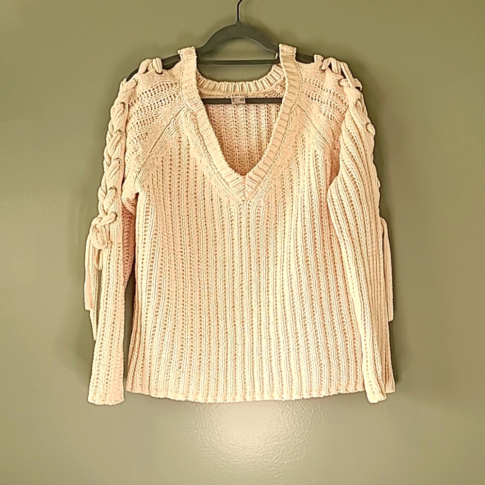 Women's Venus Cream V-Neck Sweater
